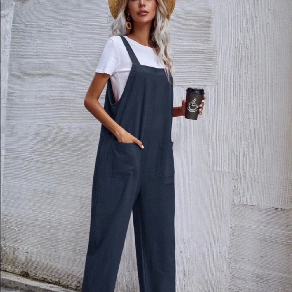 NWOT navy blue linen overalls